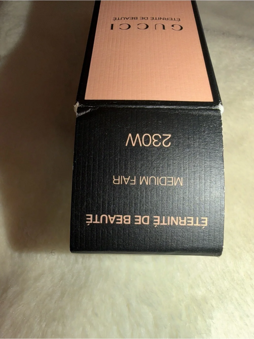 Gucci lightweight foundation